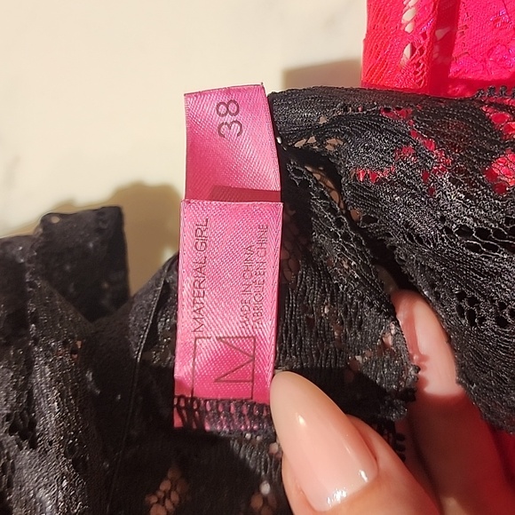 ✨️3 Listings/$20 - 3 pairs of Material Girl Lace bralettes. Size 38 - Picture 5 of 6